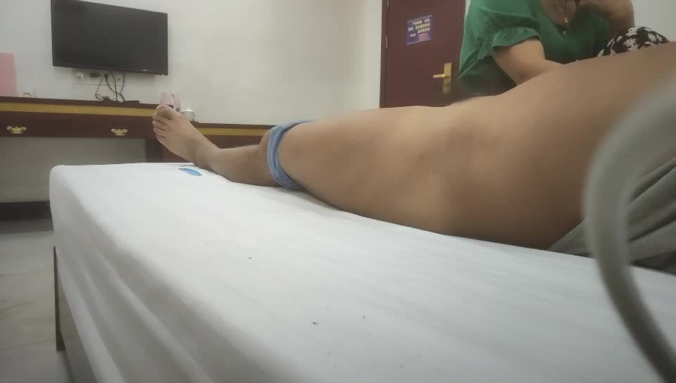 [MP4/ 7.53G] 农民工十里探花，良家人妻，这逼逼挺干净，圆润美臀是亮点，连续两炮到天明