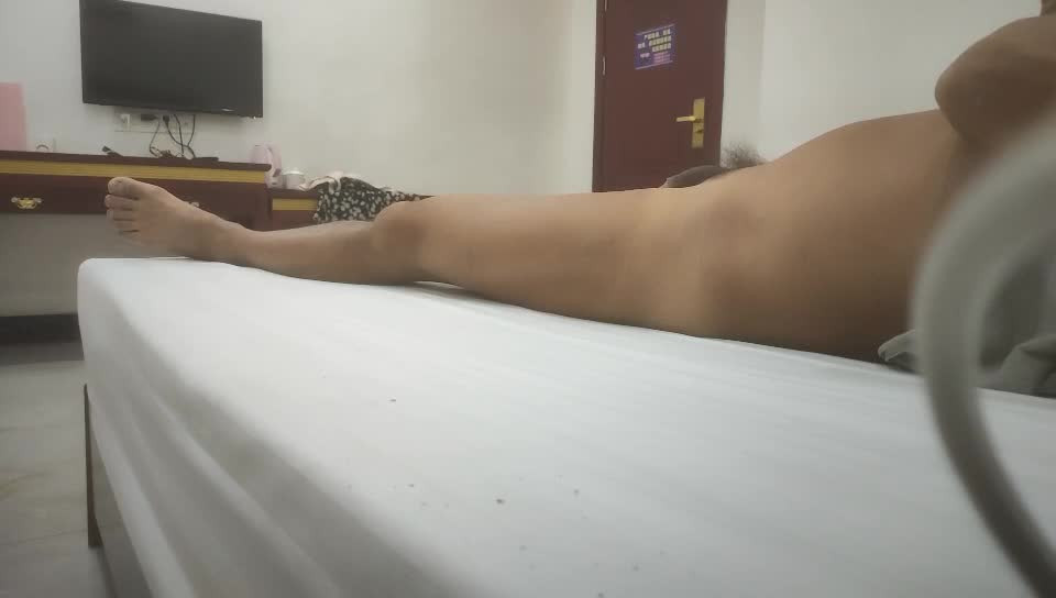 [MP4/ 7.53G] 农民工十里探花，良家人妻，这逼逼挺干净，圆润美臀是亮点，连续两炮到天明