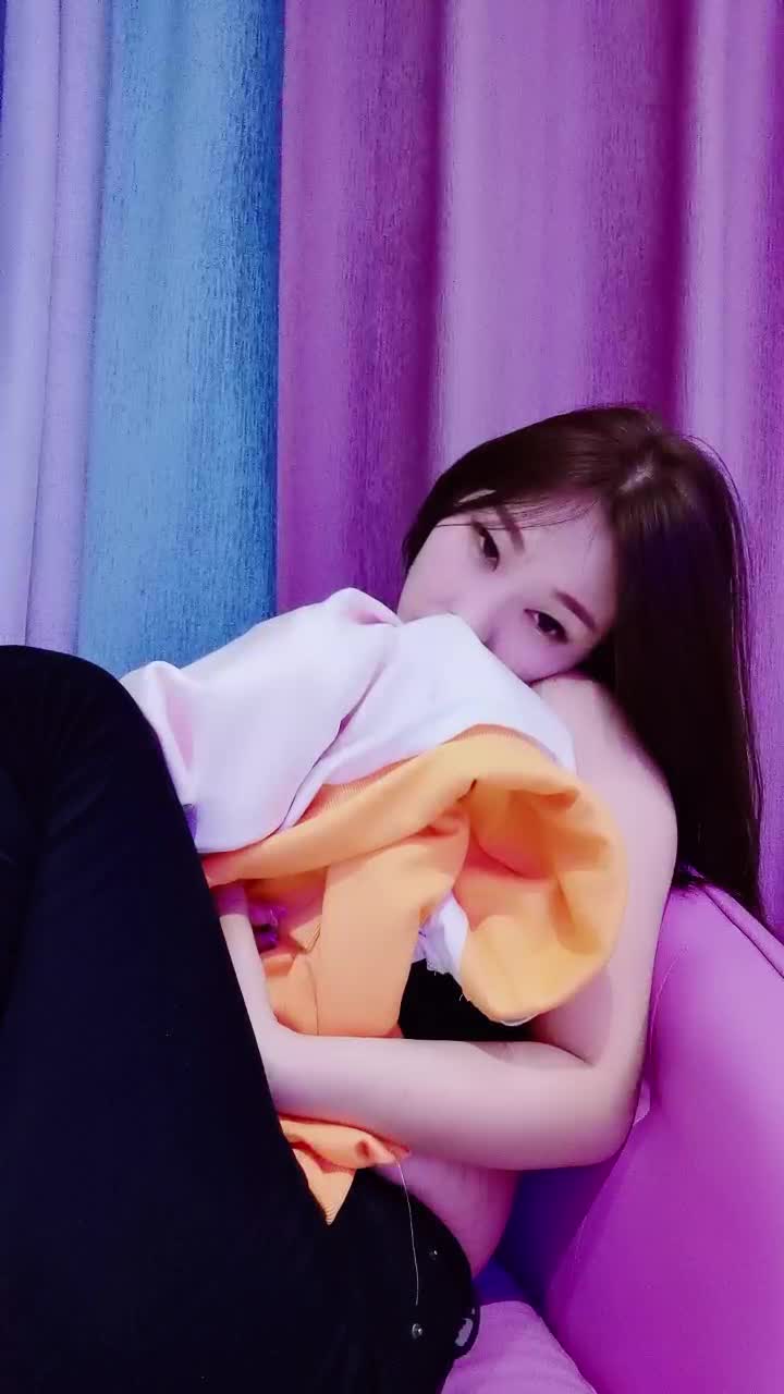 [MP4/ 1.23G] 风情乳娘--美柚儿度。 手感如酸奶般美味的乳房，软软又饱满的大胸，69，骑乘上位