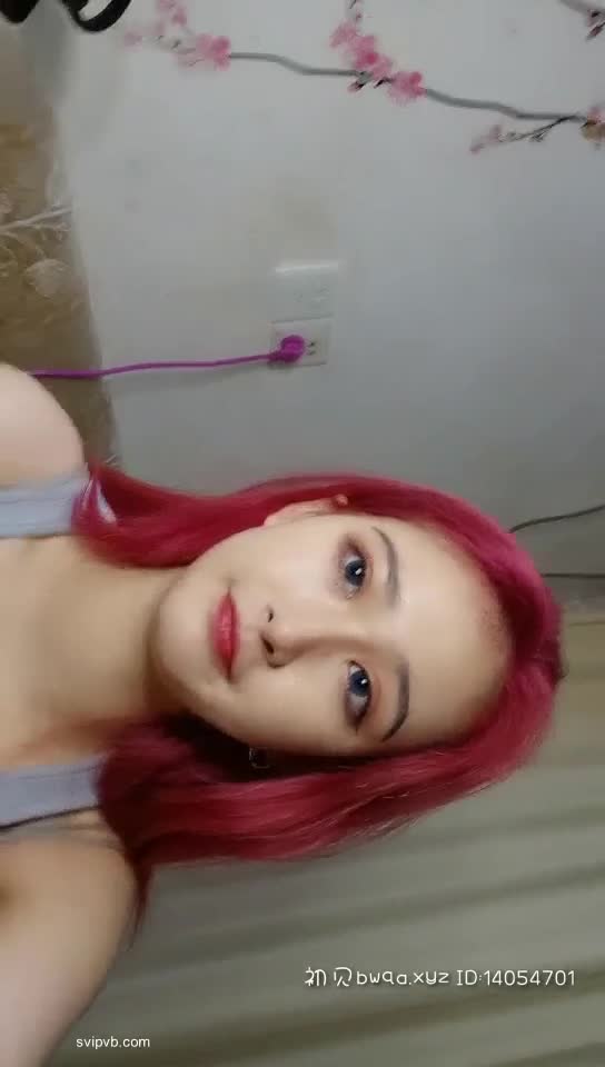 [MP4/ 2.12G] 重磅资源森森木木首次平台啪啪 被大屌男鞭子虐待各种姿势啪啪