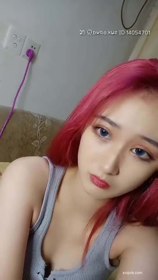 [MP4/ 2.12G] 重磅资源森森木木首次平台啪啪 被大屌男鞭子虐待各种姿势啪啪