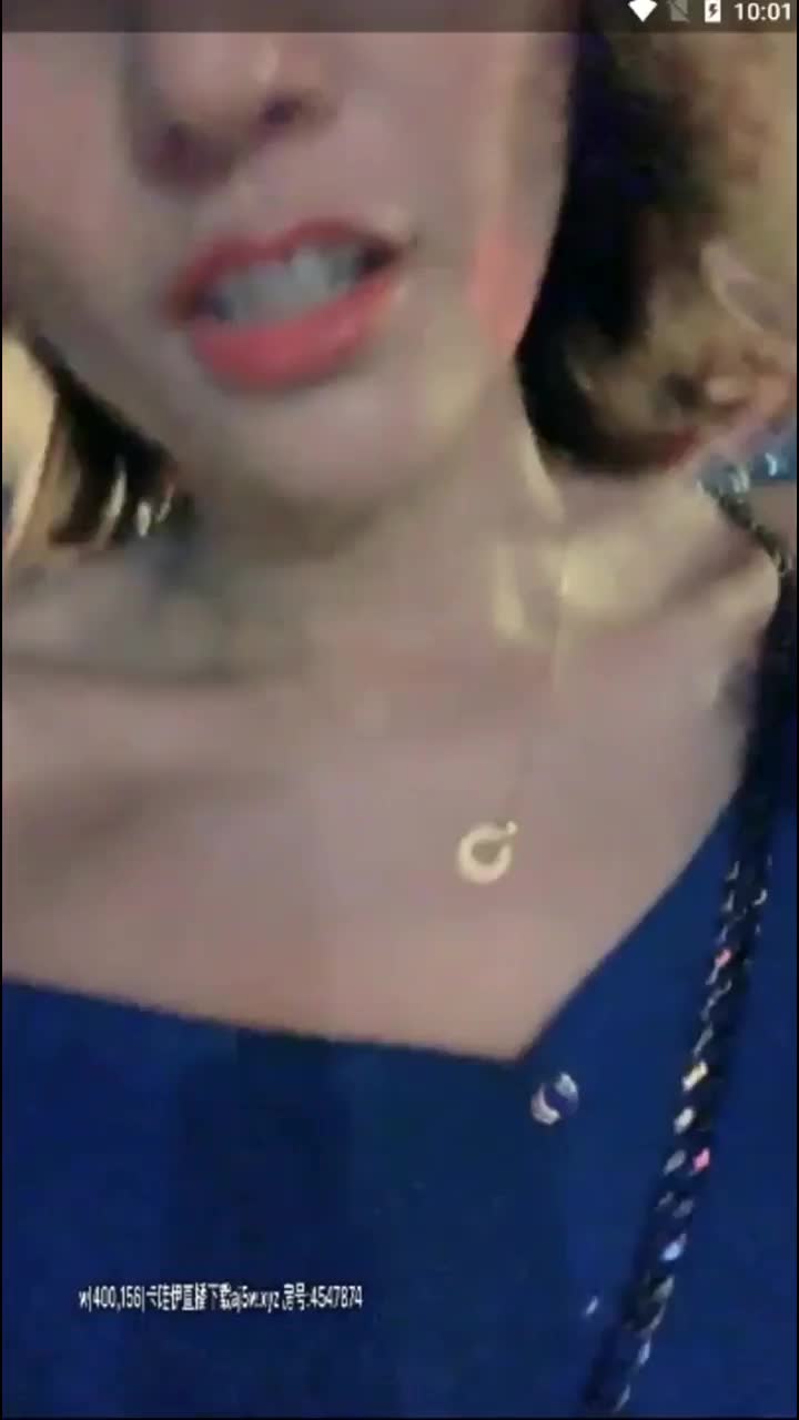 [MP4/ 882M]&nbsp;&nbsp;混血美女主播假扮站街妹路边绿化带搭讪年轻小伙到钟点房开房