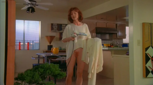 Julianne Moore butt naked and nude full frontal Short Cuts 1993 hdtv1080p 6 1024x571.webp