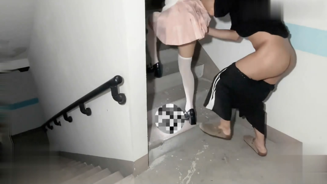 ❤️❤️❤️EdMosaic_小熊的無套8P感謝祭直接開幹白虎小穴輪幹到高潮抽搐全程淫叫不斷求著再來一輪！2小時無碼性