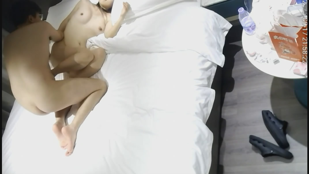 ❤️❤️❤️「狠台北」性愛成癮的迷人女孩被插到口爆後還回味無窮