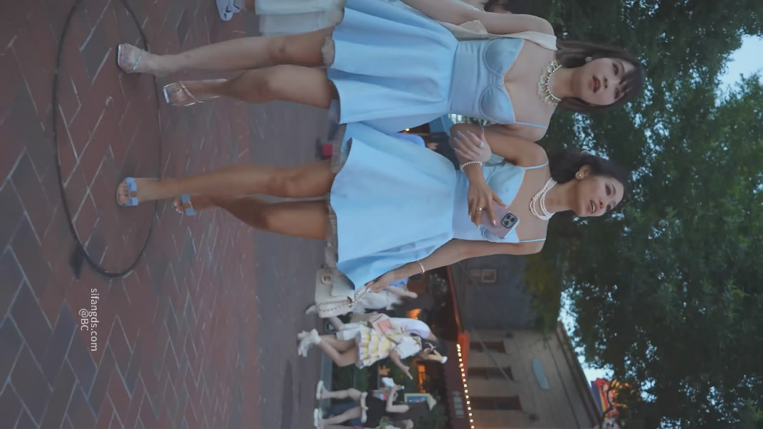 ❤️❤️❤️FansOne蜜桃肥臀00後顏值女模【艾希】女友背著男友視訊自慰賺錢,反被男友用錢羞辱中出