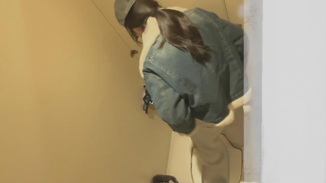 ❤️❤️❤️前女團成員，高顏頂級名媛財閥母狗【sunwall韓善月】無水印原版2部，NTR絲襪強制進入房車車震