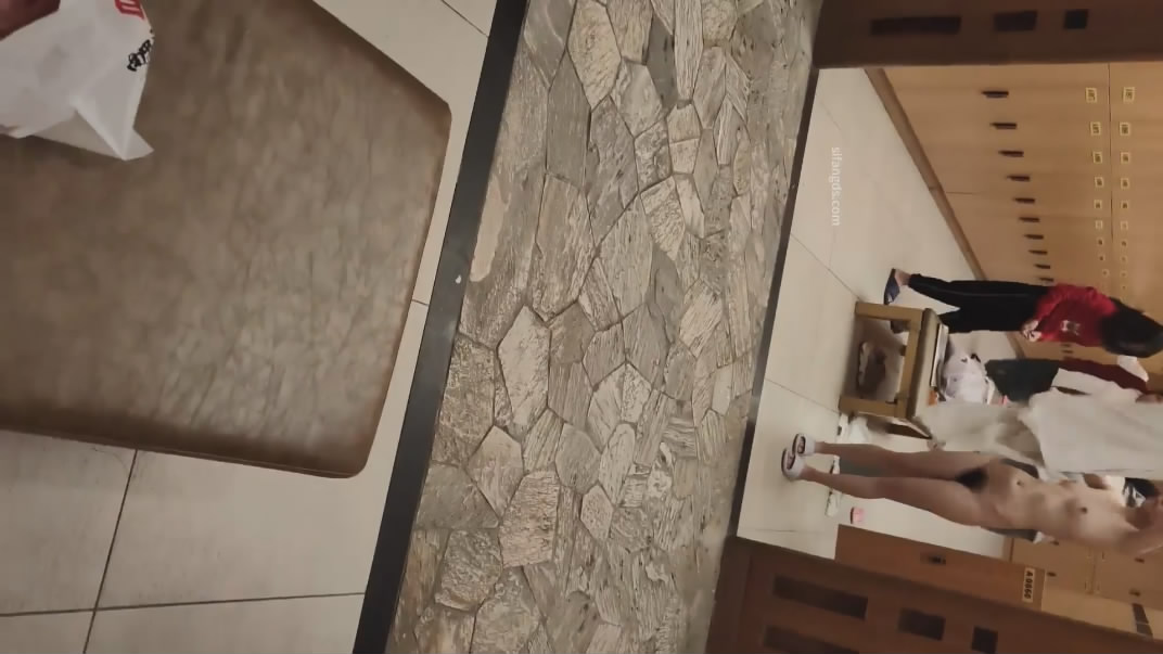 ❤️❤️❤️【黑傑克】無套內射，電流放尿，SM調教學生妹