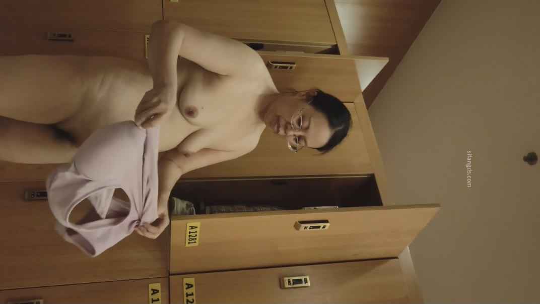 ❤️❤️❤️【黑傑克】無套內射，電流放尿，SM調教學生妹