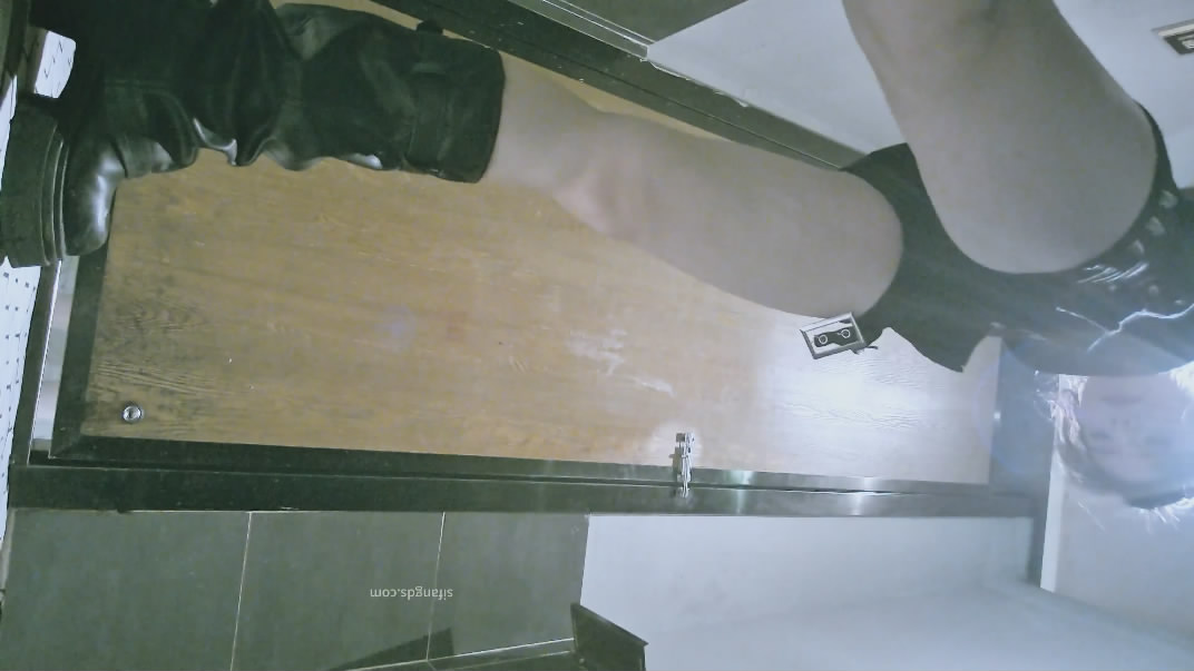 ❤️❤️❤️FansOne天堂鳥先生炮友還沒結束男友就來了狂插大量口爆