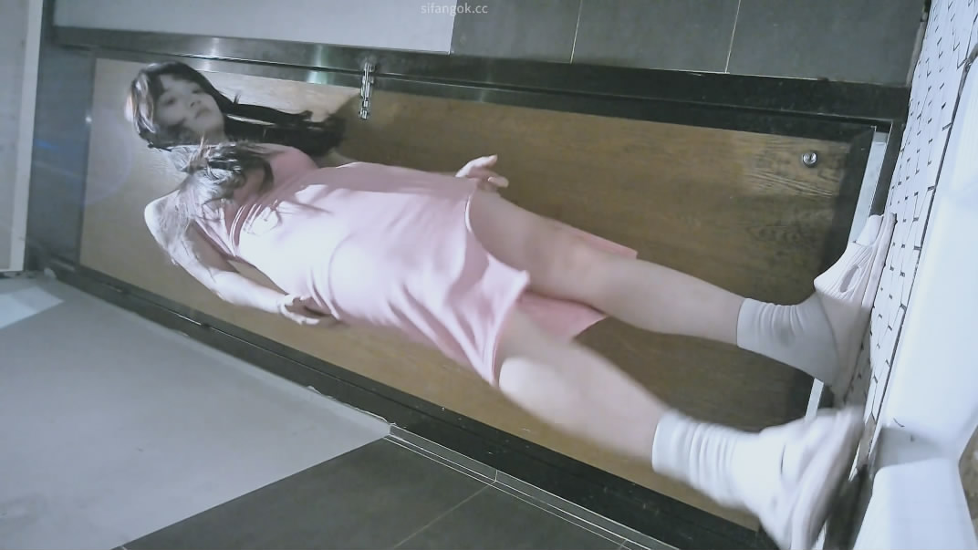 ❤️❤️❤️極品顏值甜美大圈妹子❤️各種體位騎乘猛抽猛操三千下！