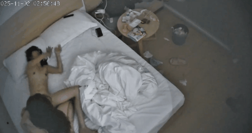 【短片x20】核彈韓國美女舞團大庭廣眾～嫩乳美穴全裸熱舞演出