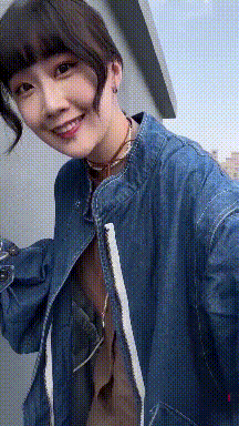 【短片x20】偷穿情趣絲襪的妹妹