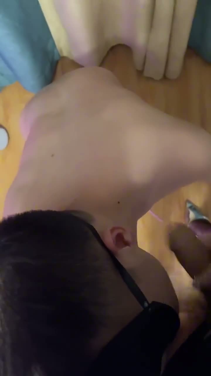 【短片x20】武漢大學饑渴情侶宿舍上鋪直接開乾