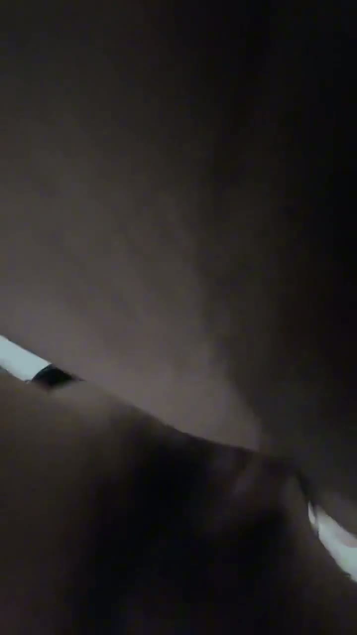 【短片x20】武漢大學饑渴情侶宿舍上鋪直接開乾