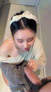 【短片x20】超正點的播音系女大學生～各種姿勢操太爽了