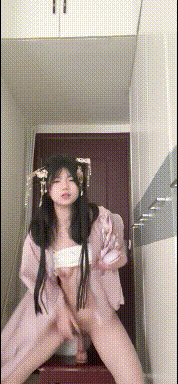 【短片x20】大奶長髮露臉溫柔姐姐全裸揉奶紫薇誘惑