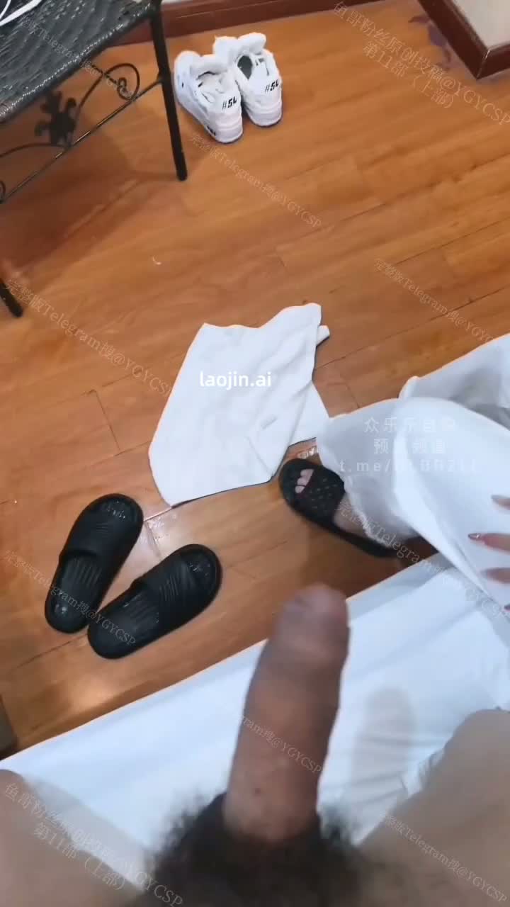 ZIpoNT.jpg