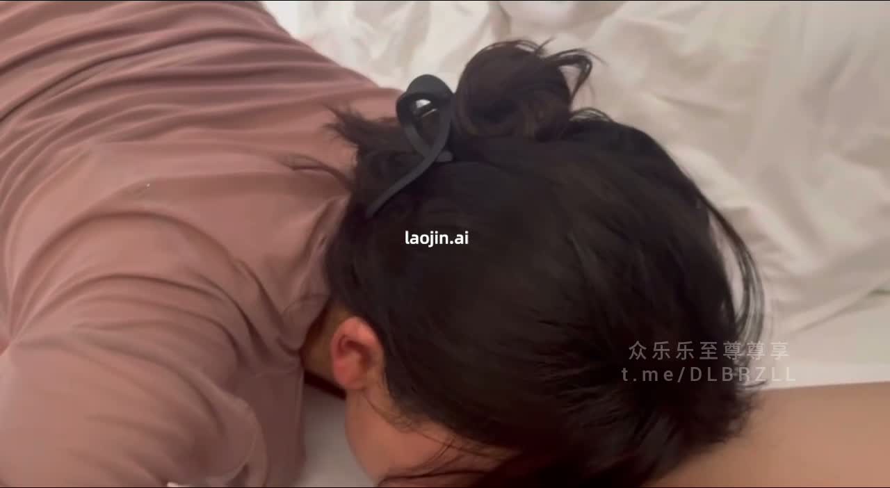 ZIzcBd.jpg