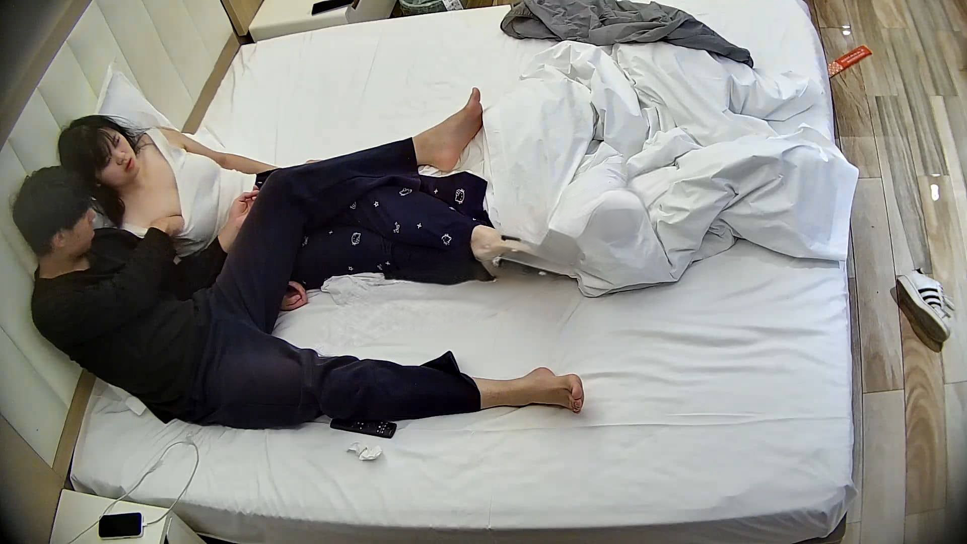 【短片x20】可欲可甜身材嬌小美眉，主打就是青春嫩嫩的