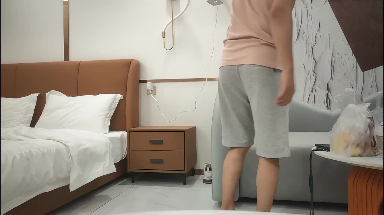 【短片x20】『涼仔』極嫩粉穴長槍直懟花蕊