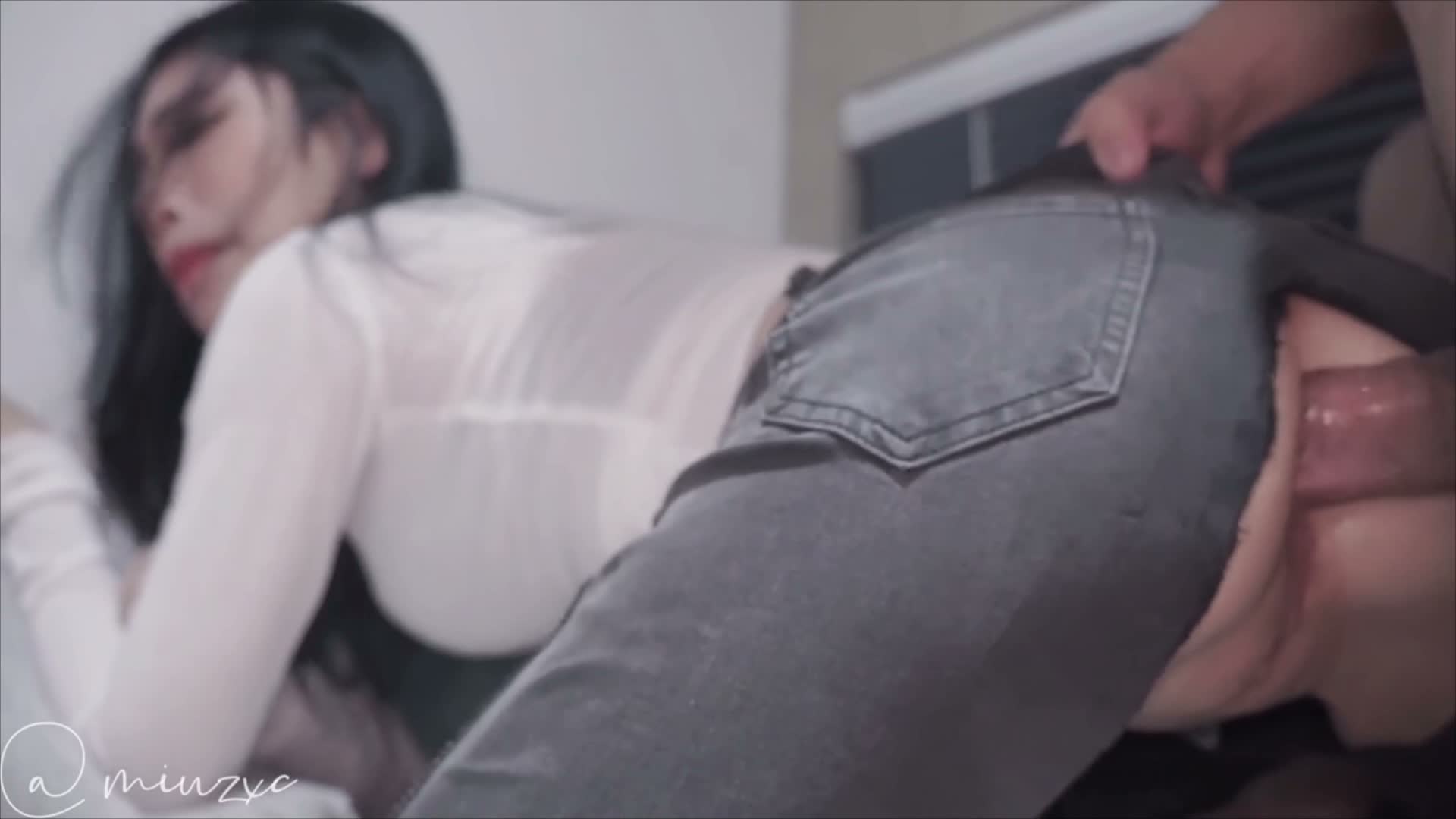 ZzTPXF.jpg