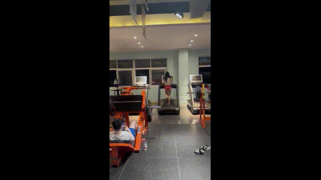 【短片x20】你剛剛插到屁屁里了，我看著你插