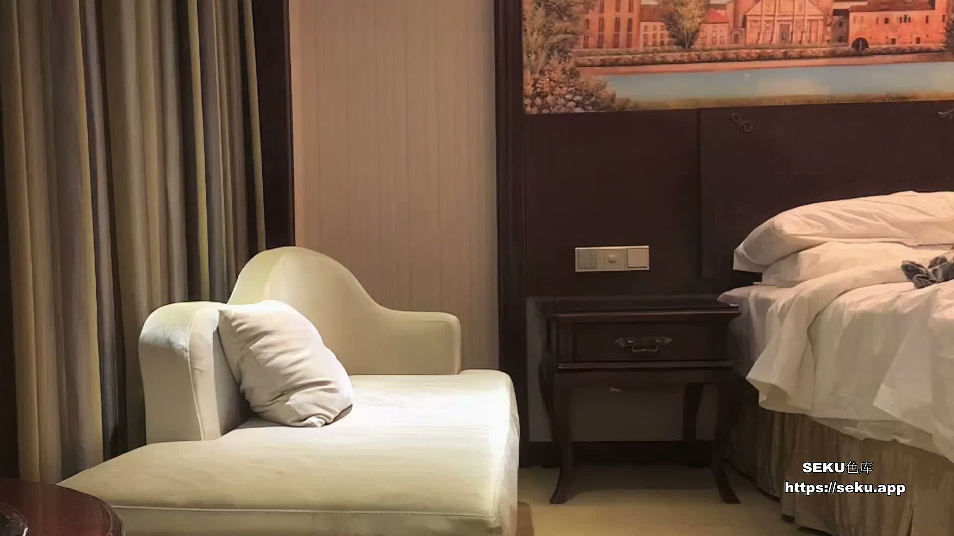 ZVTKxH.jpg