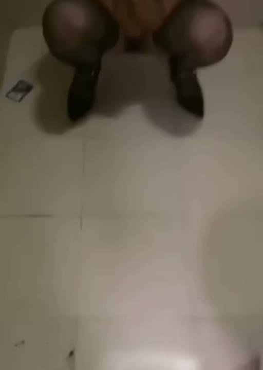 ZVZFtx.jpg