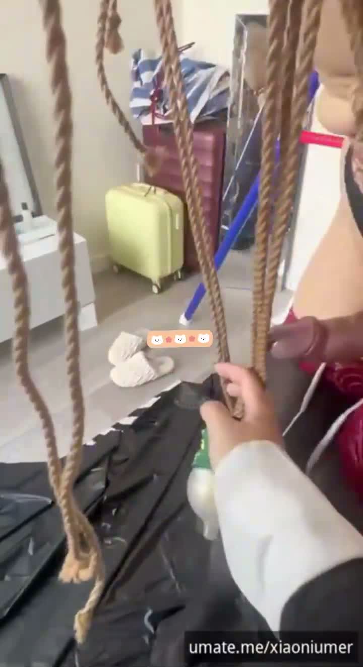 Zyi6Cx.jpg