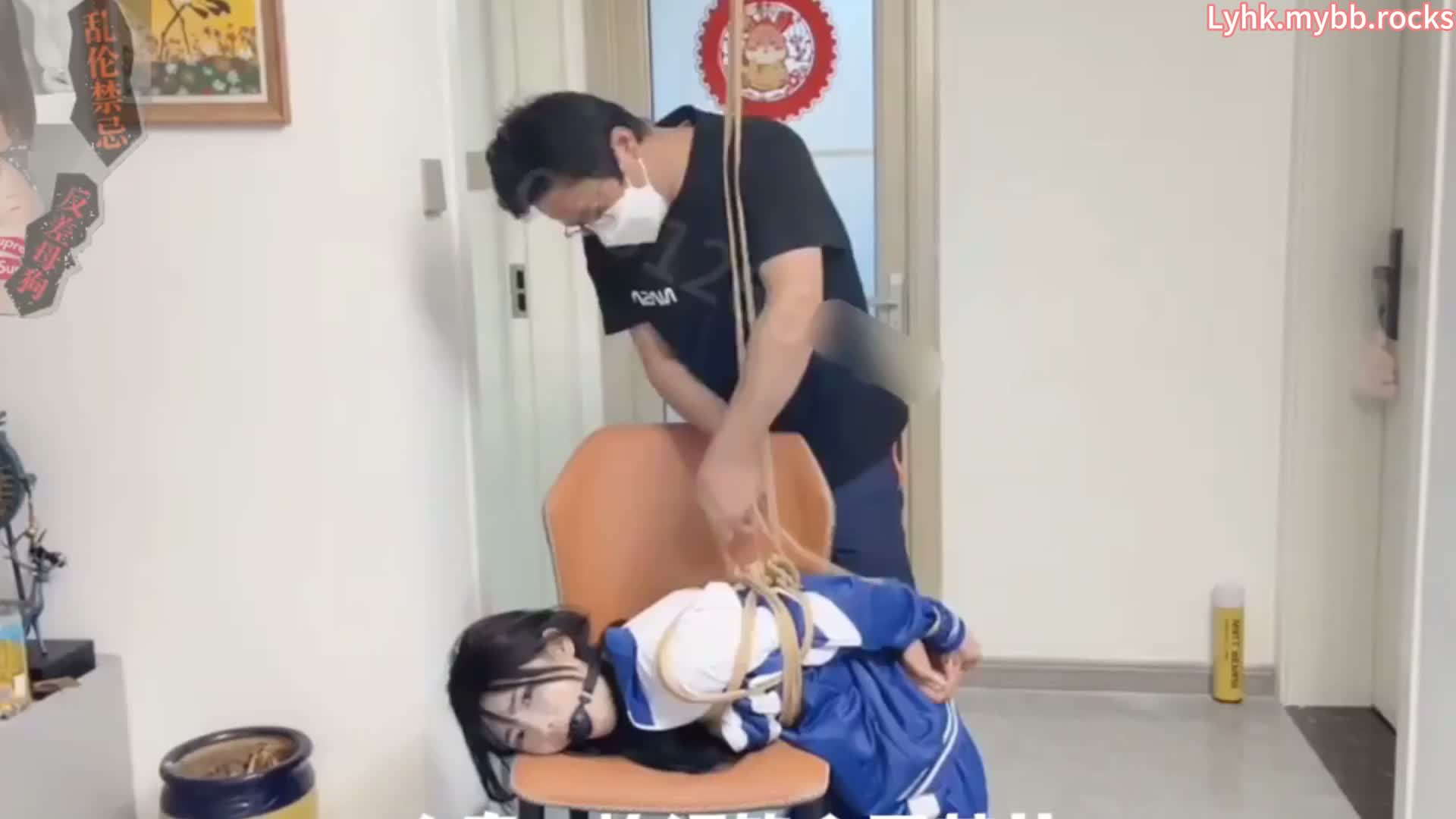 dBsOFz.jpg