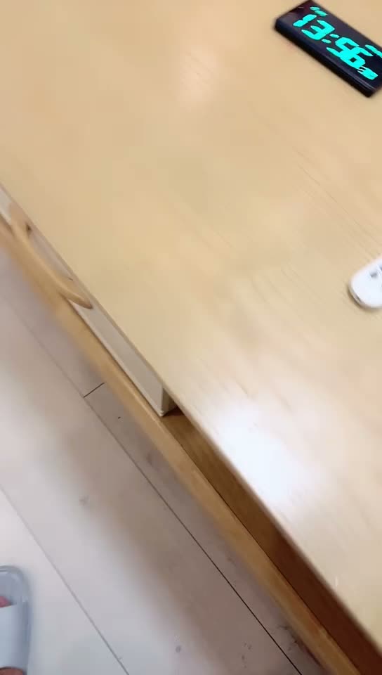 dKivFJ.jpg
