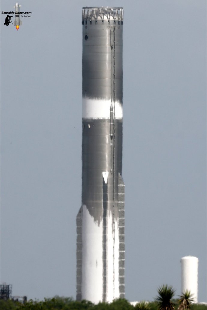 dfJ8Ux.jpg