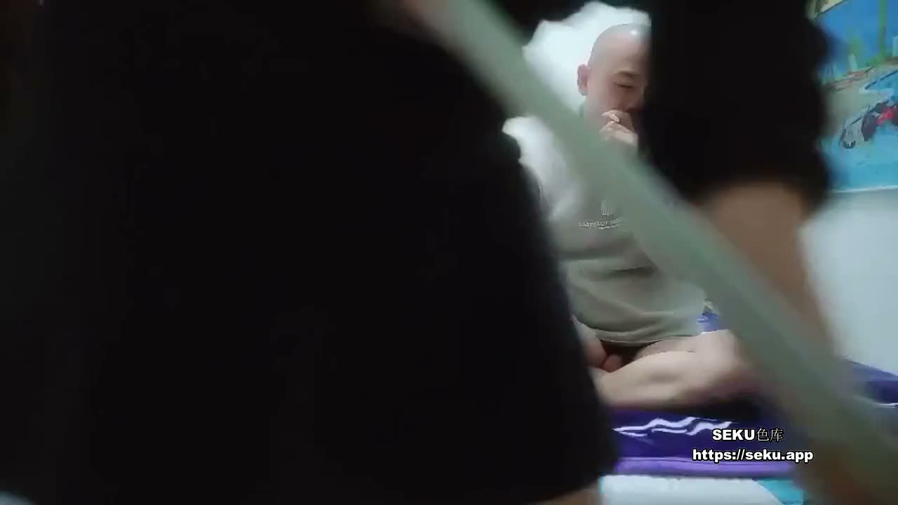 dTQ3KP.jpg
