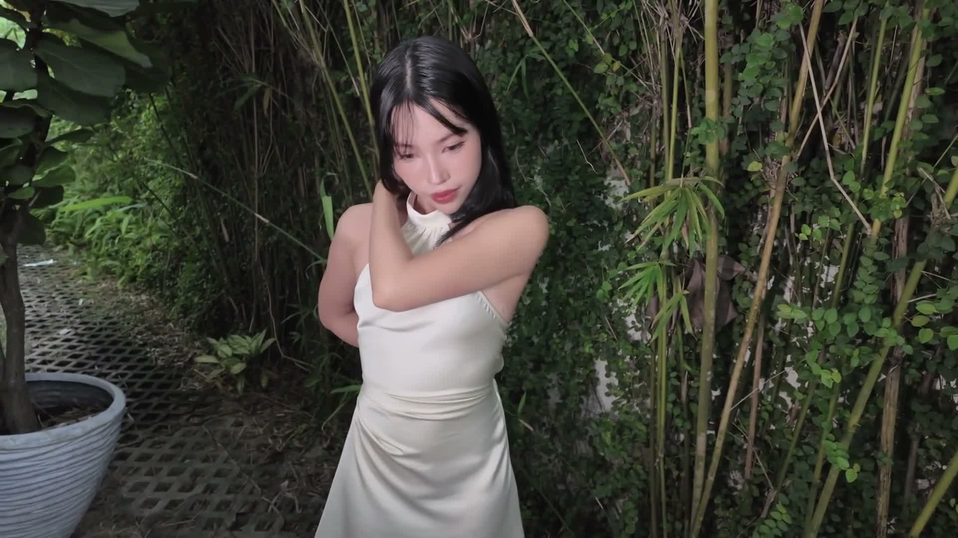 dTjGOO.jpg