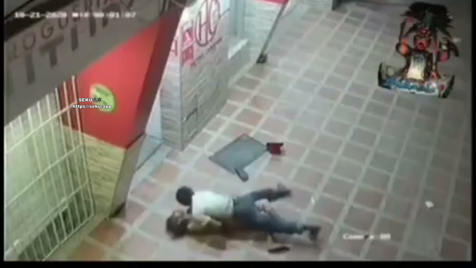 dTl0iD.jpg