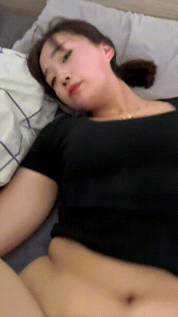 【短片x20】孤獨美麗的已婚婦女，來自鄰近社區的出軌性愛自洩
