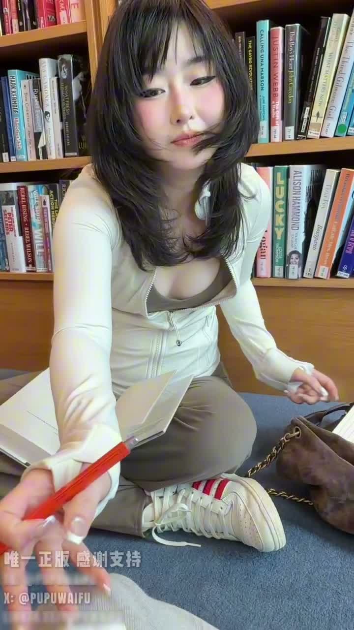 dxVlAJ.jpg