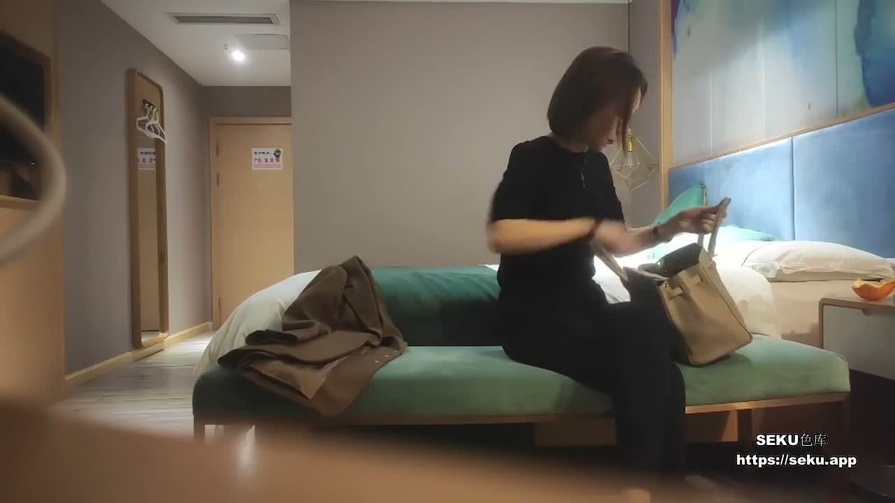 dJMMKv.jpg