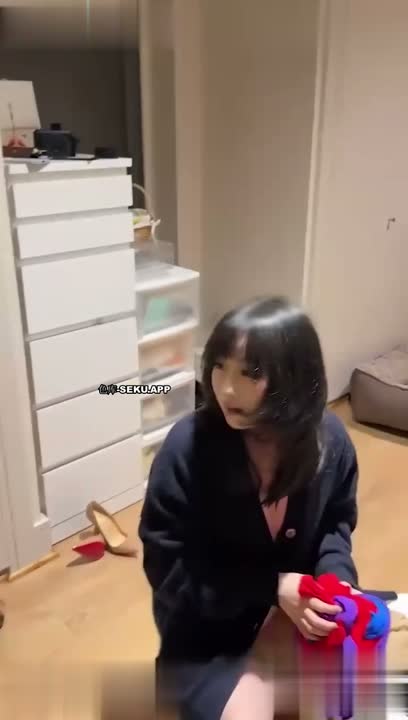 dJTmEF.jpg