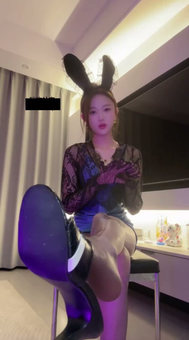 重黄金预警！这是一个有味道的片子！最漂亮最甜美的精神小妹S女王小尹模特-小酒楼