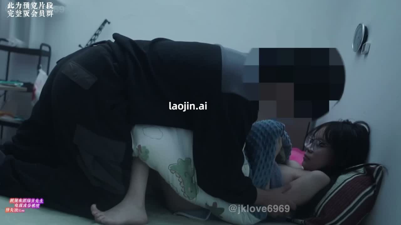 d2h7HC.jpg