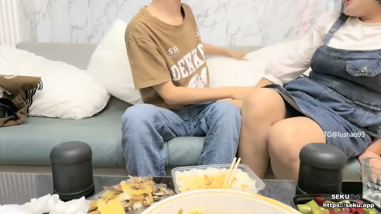 dGlYb3.jpg