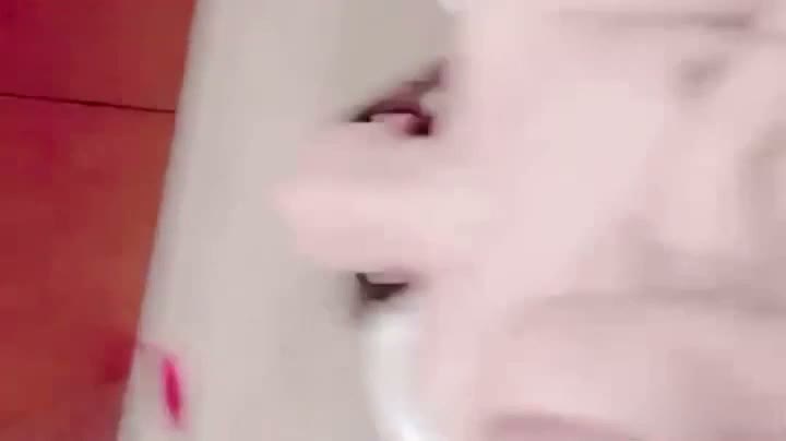 dIfZ1x.jpg