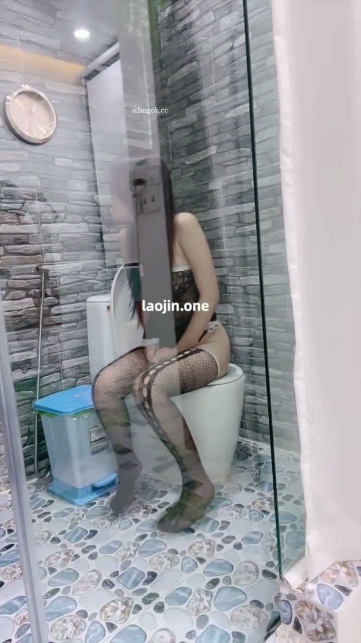 d7SqSu.jpg