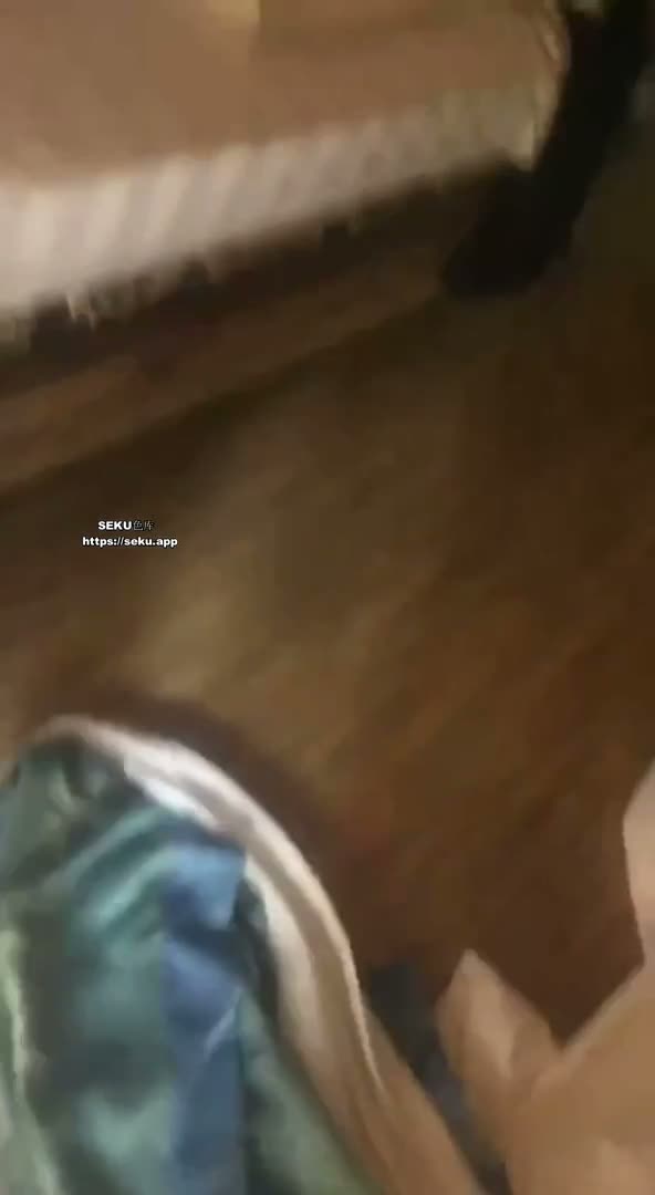 deKbfT.jpg