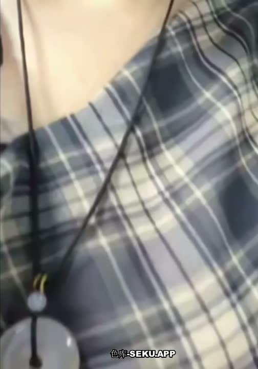 dj5yIb.jpg