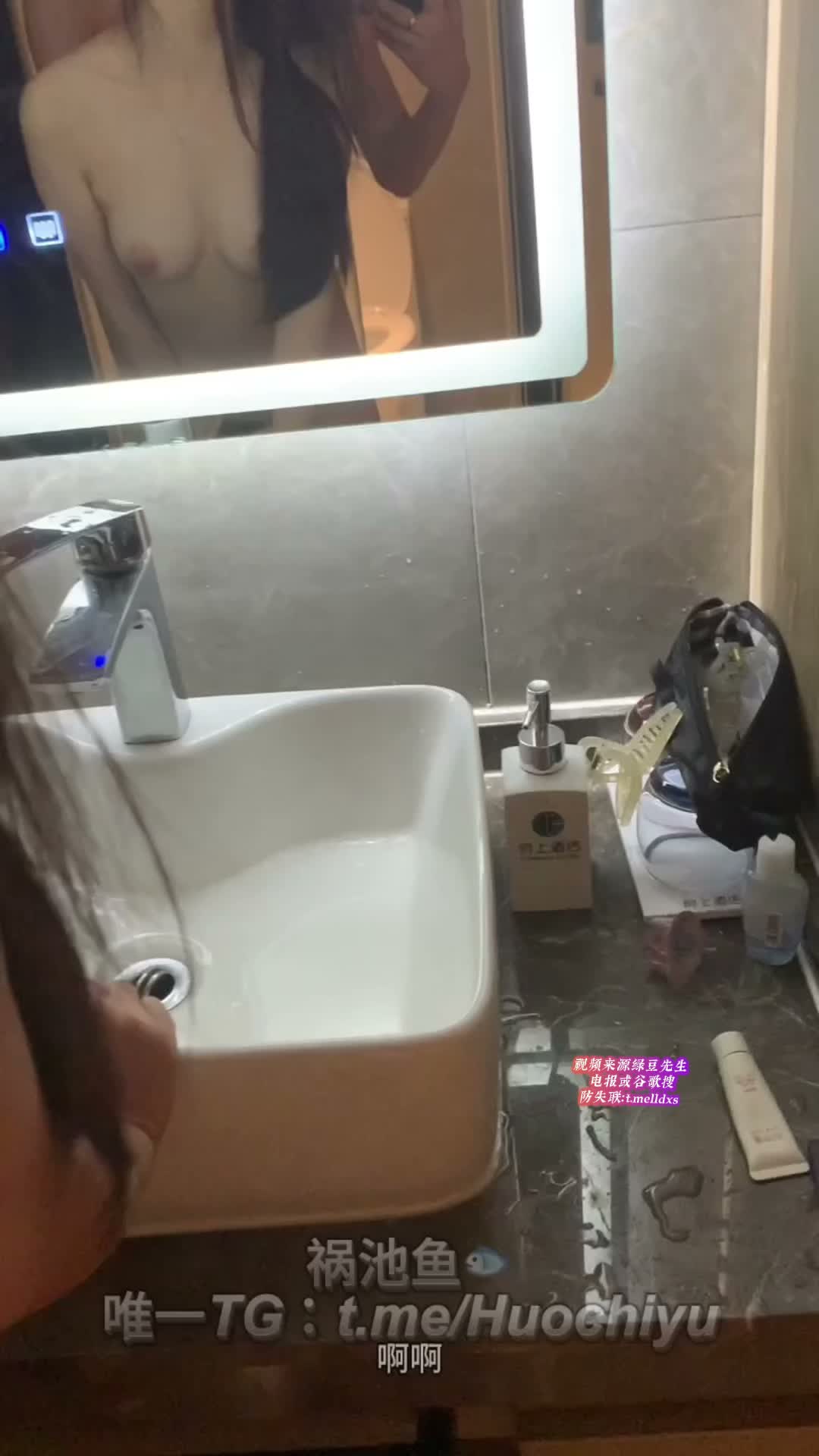 djwZP8.jpg