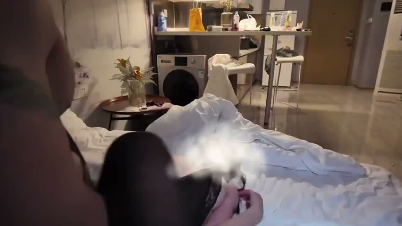 djIS4u.jpg